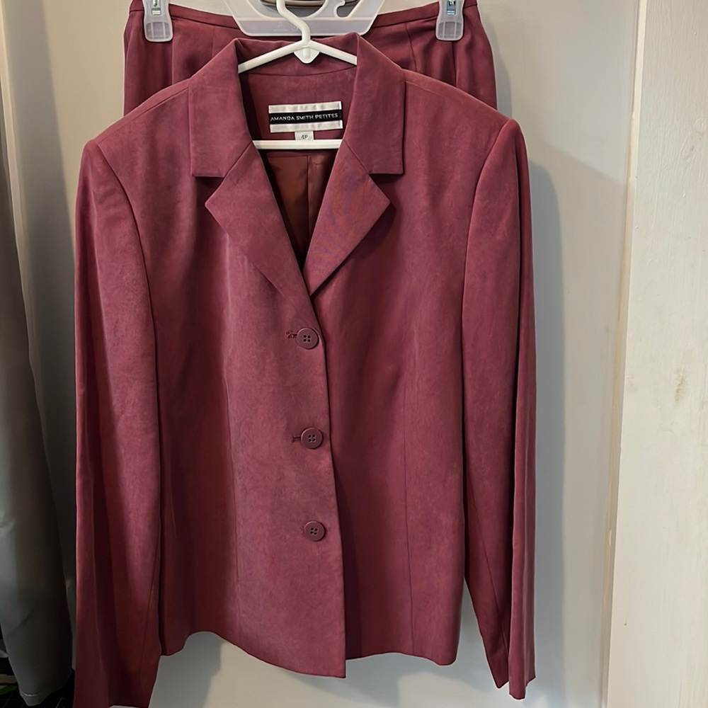 Amanda Smith Petites 2 Piece Suit